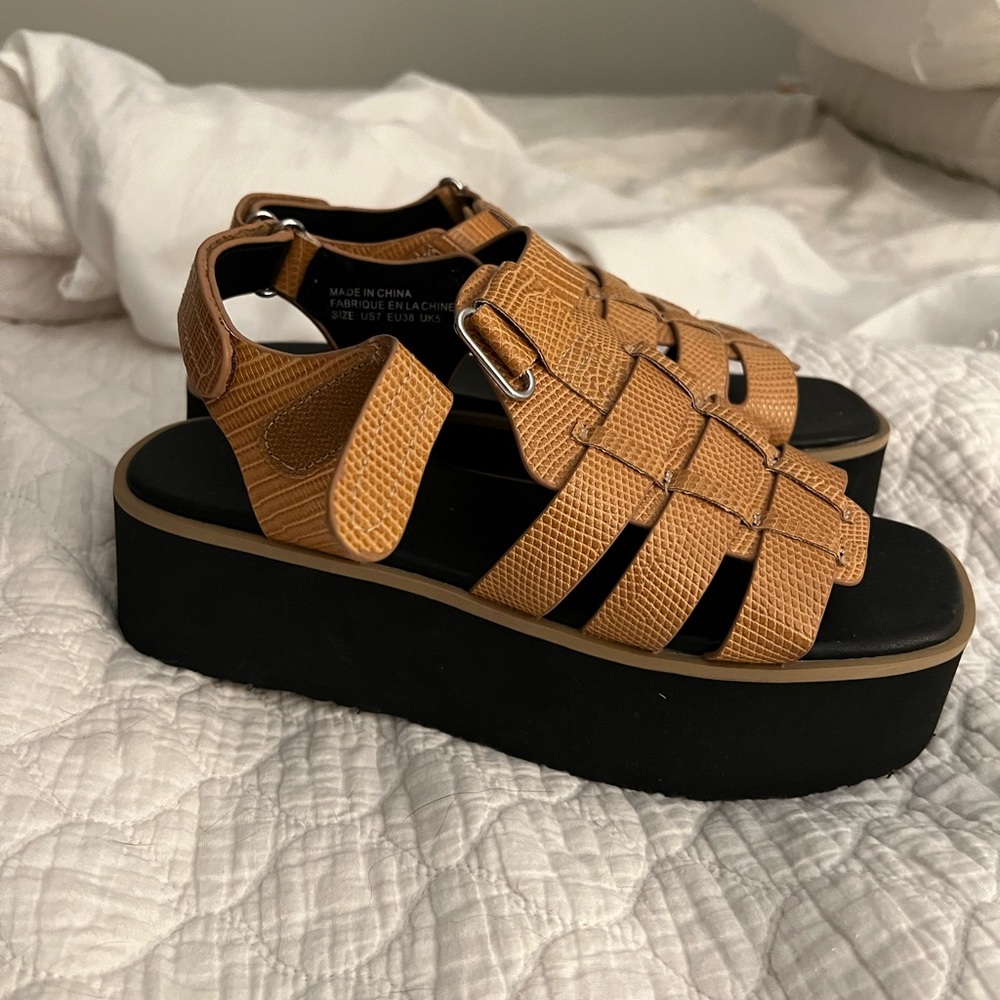 Urban outfitters platforms